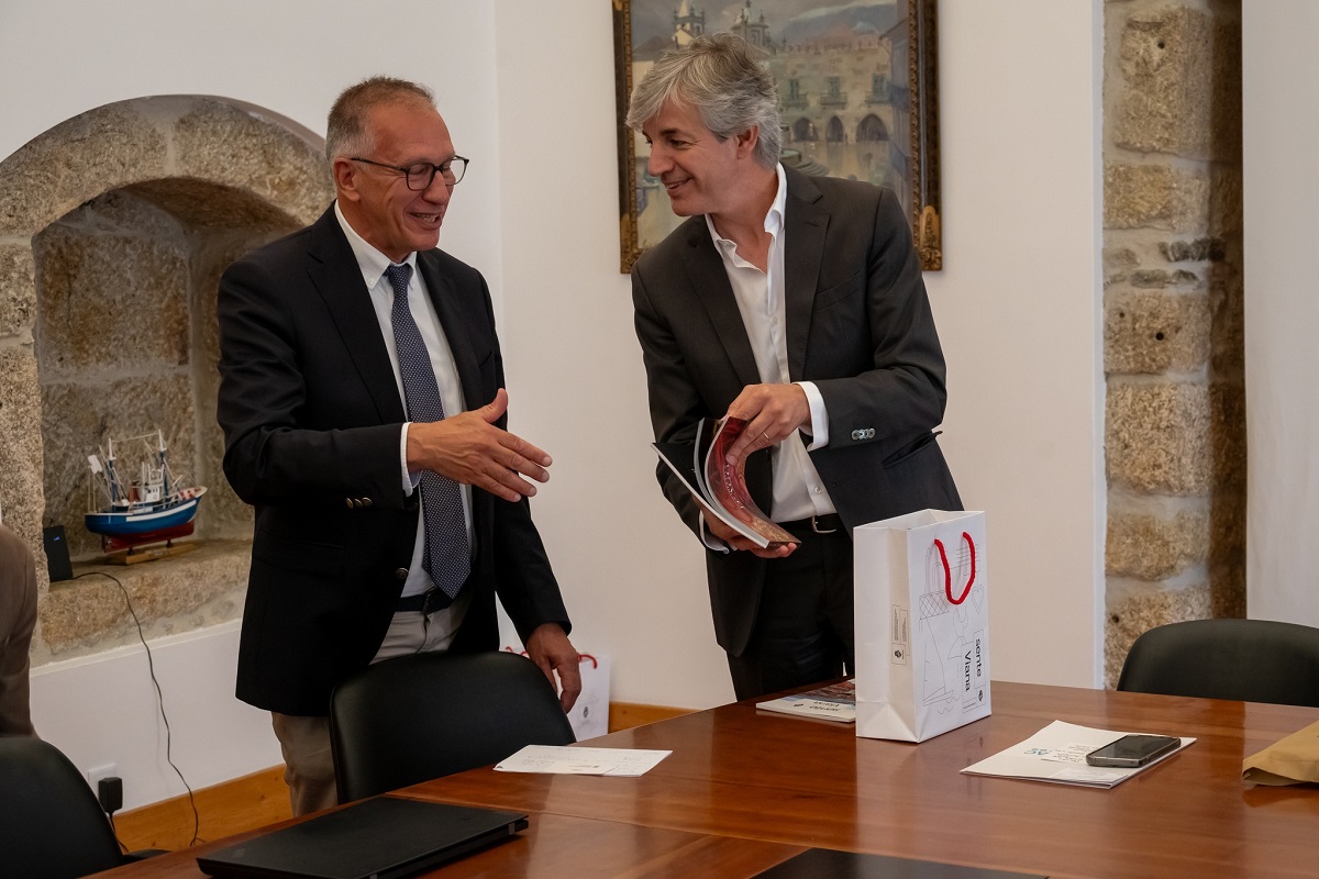 Viana do Castelo e Pessac “reencontram-se” para estreitarem ligações e planearem o futuro