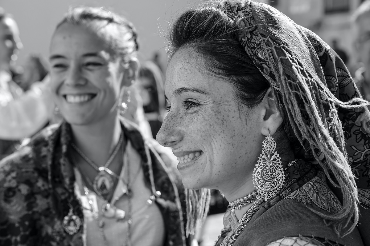 Shopping de Viana recebe exposição fotográfica “Sou Romaria”