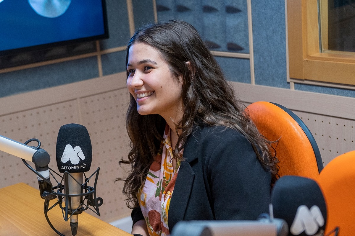 RAFAĖLLA tem novidade especial para os fãs: “Hoje à meia-noite o Ground é vosso”