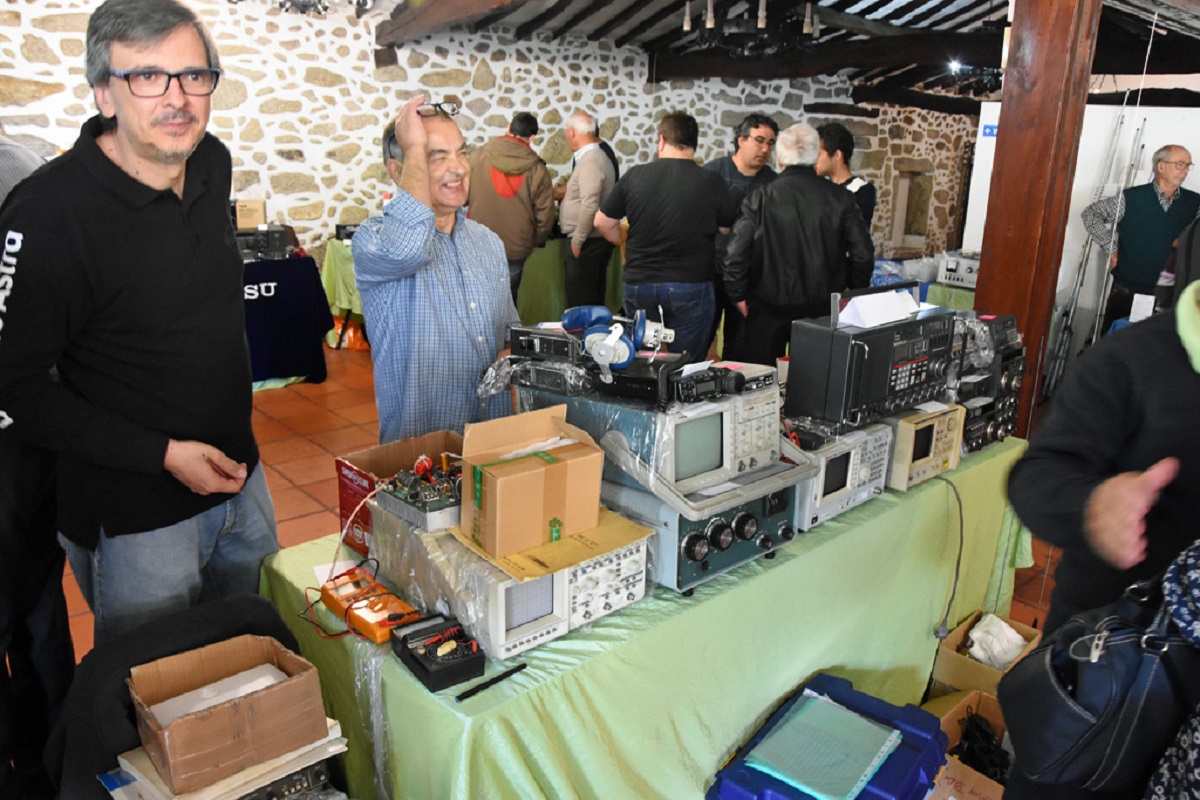 Radioamadores do Alto Minho vão reunir-se em Viana do Castelo