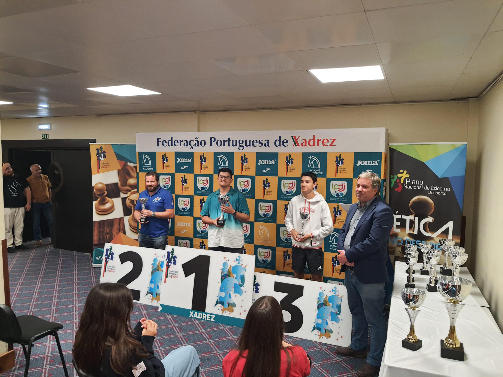 O xadrezista vianense Eric Belo, da ADC de Perre, sagrou-se Campeão Nacional Amador sub1600