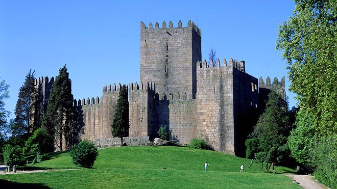 Guimarães, o seu melhor guia de viagem para o castelo e além