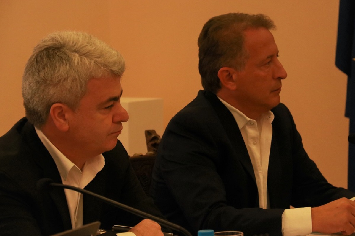 Vereadores do PSD emitem comunicado após reunião extraordinária da Câmara de Viana