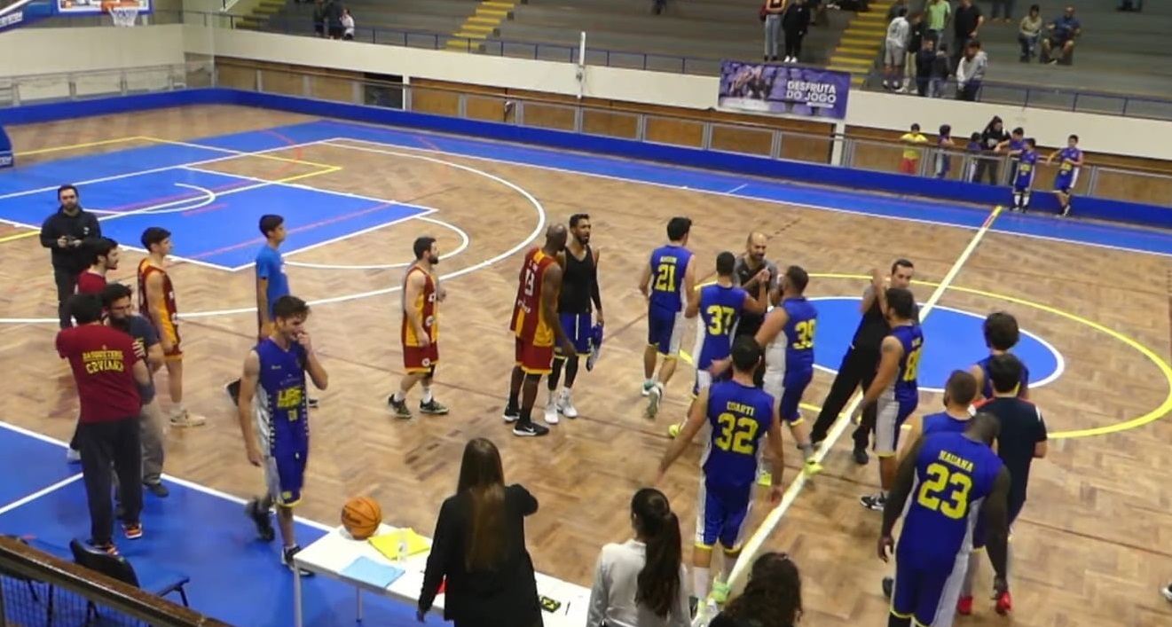 CB Viana vence nos Açores