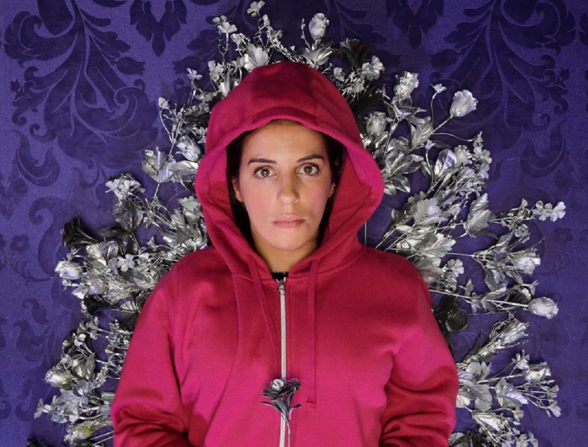 Teatro do Noroeste estreia espetáculo “Manuela Rey Is In Da House”