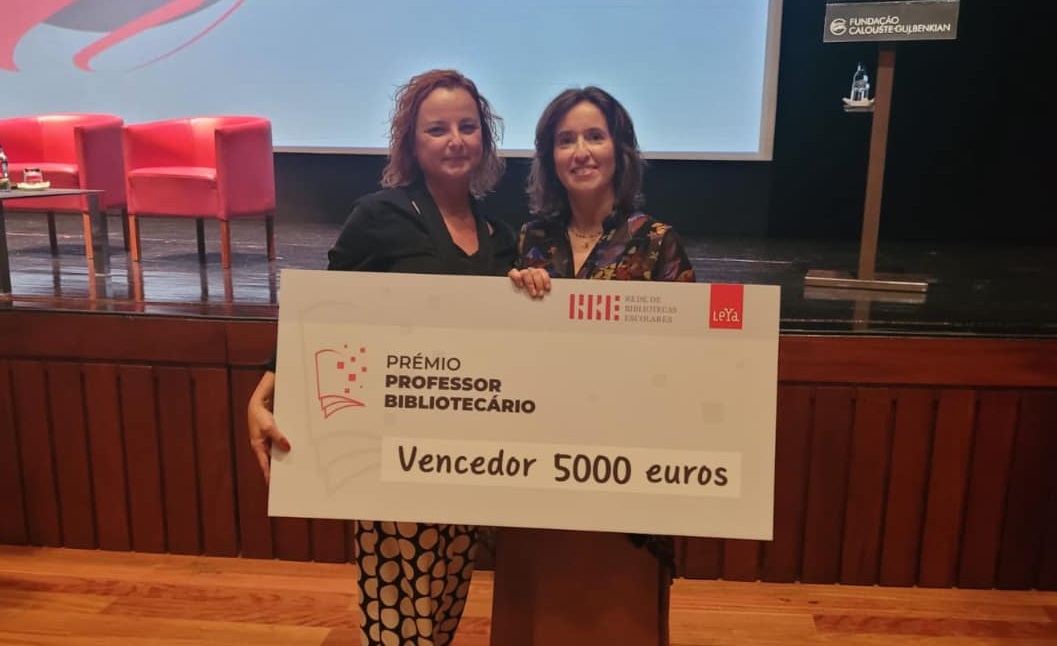 Cláudia Santos conquista Prémio Professor Bibliotecário 2023
