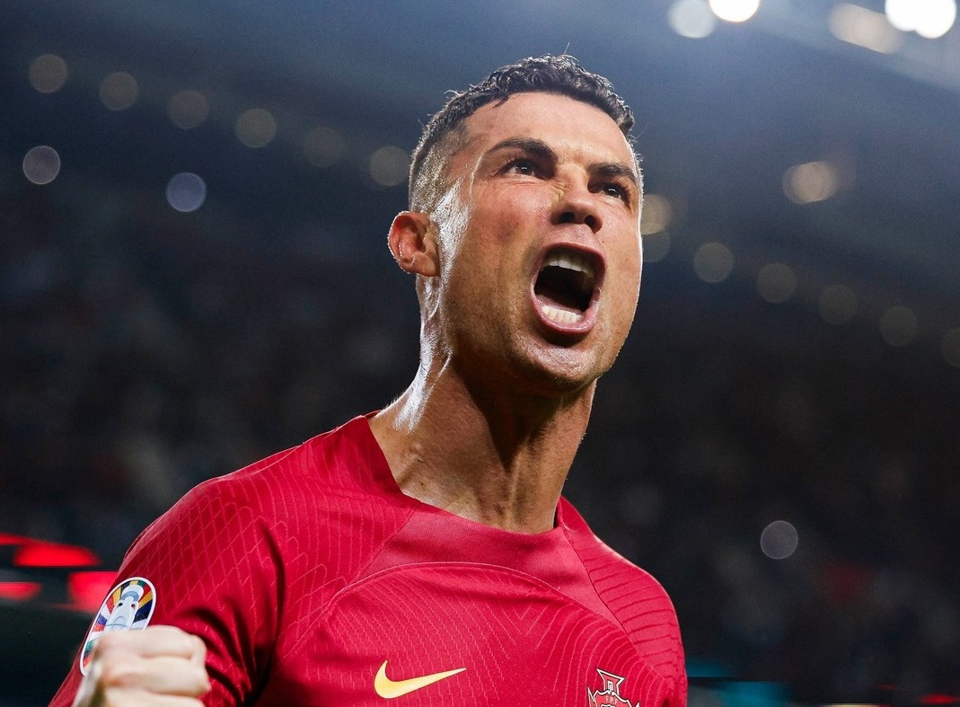 Hallo Alemanha! Portugal qualifica-se para o europeu