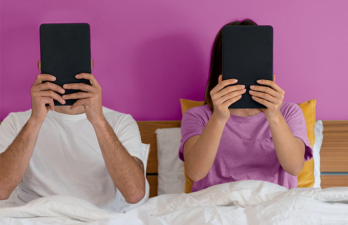 Entre lençóis e ecrãs: navegar pela sexualidade em tempos de redes sociais