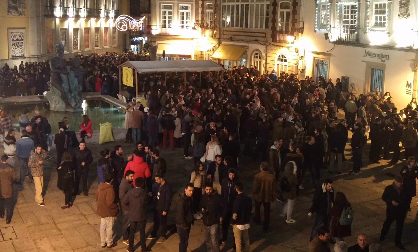 “Viana, Moscatel e Banana”. Tradição regressa à Praça da República