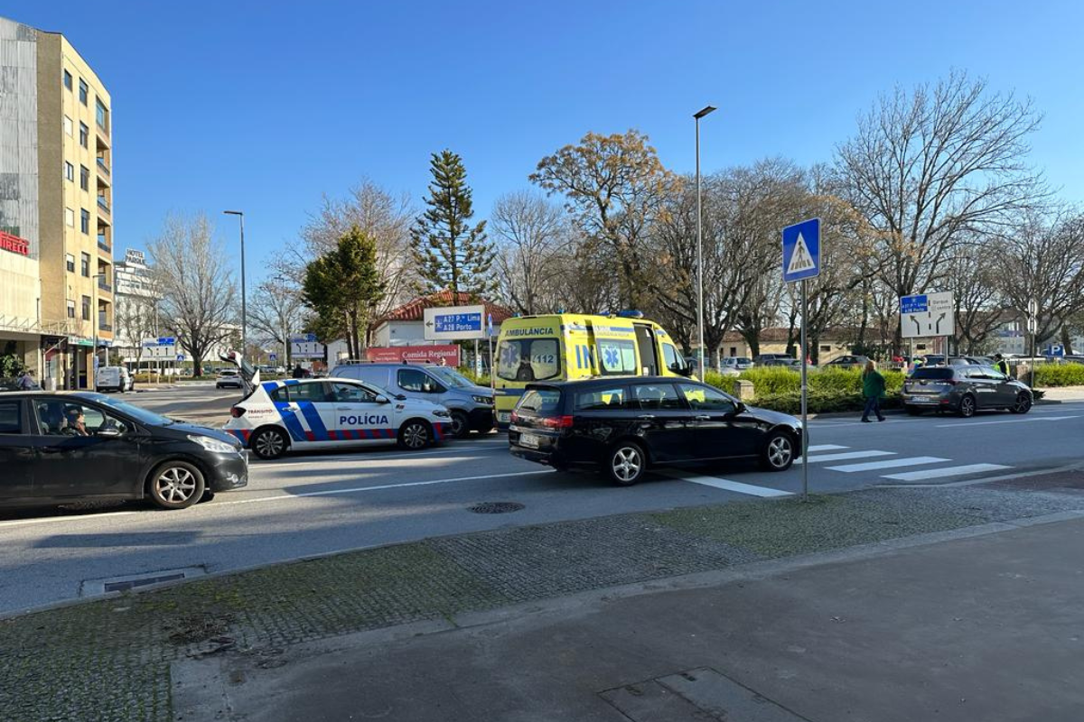 Atropelamento na passadeira junto à Ponte Eiffel  
