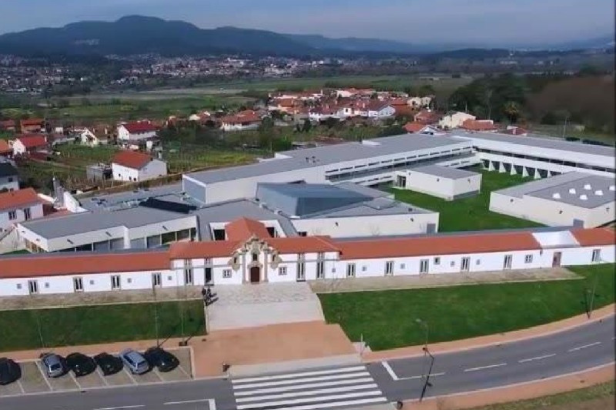 Valença suspende PDM para construir residência académica