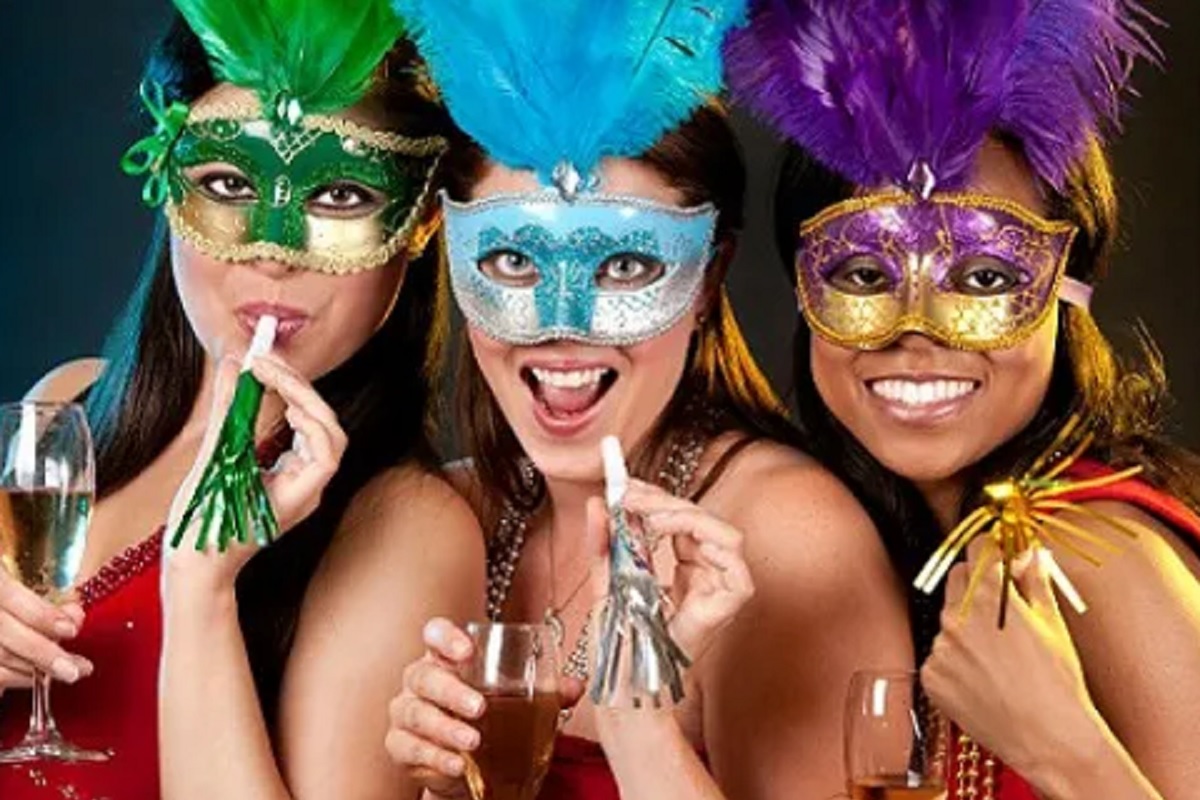 Baile de Carnaval em Santa Marta de Portuzelo