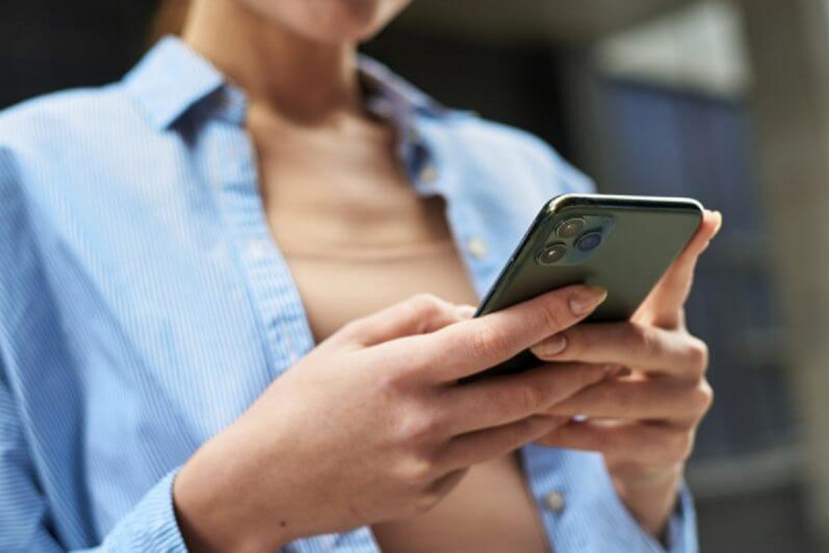 Mulher fica sem 50 mil euros após atender chamada de número não identificado