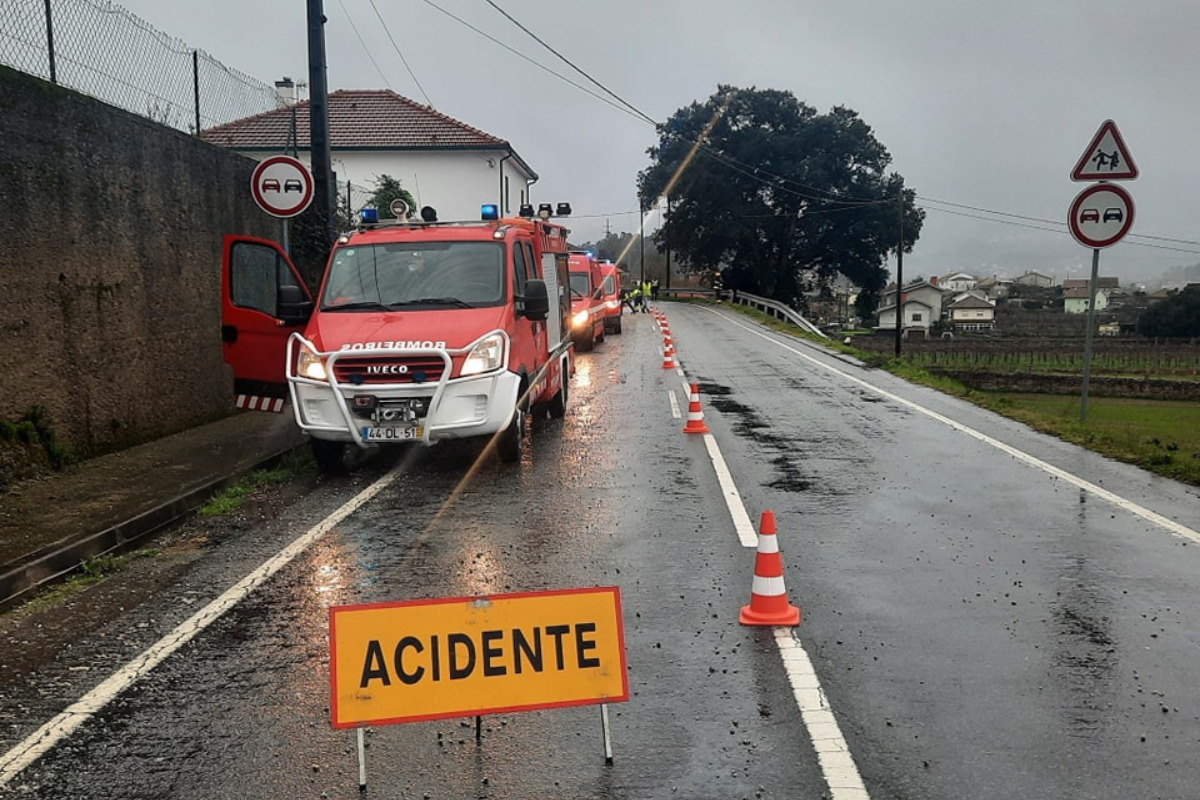 Despiste provoca dois feridos em Monção