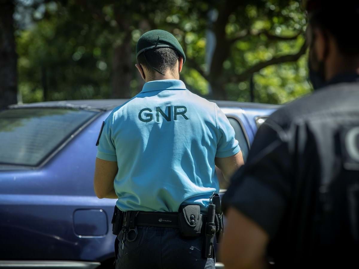GNR e PSP podem recrutar 193 civis para terem mais guardas e polícias em funções operacionais