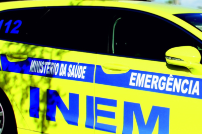 Jovem fica gravemente ferido após despiste na A27 em Viana