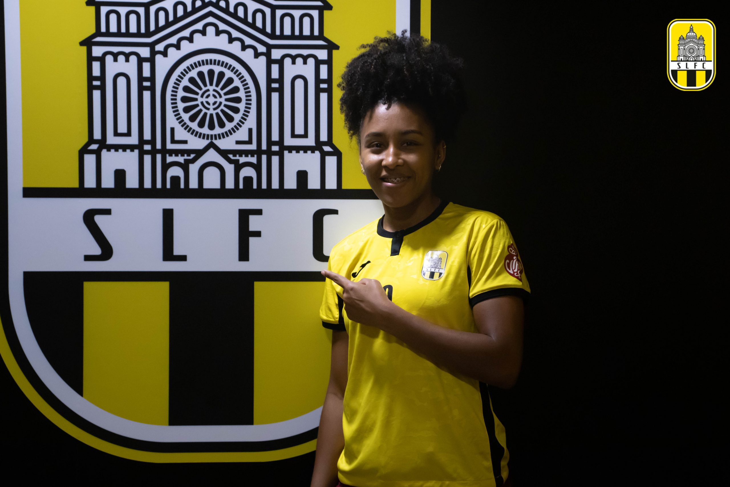 Jogadora do clube vianense Santa Luzia FC convocada pela seleção nacional brasileira