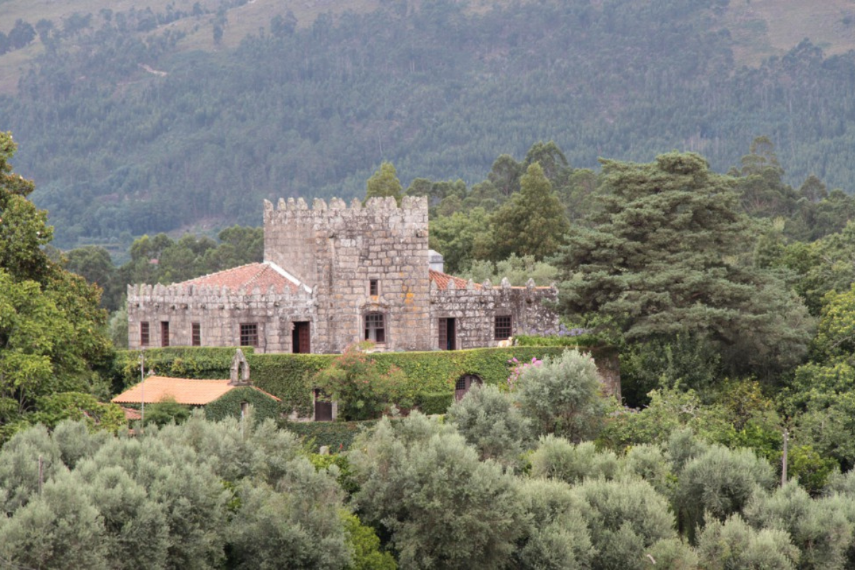 Investimento de 20 milhões de euros transforma castelo em hotel e cria 42 empregos