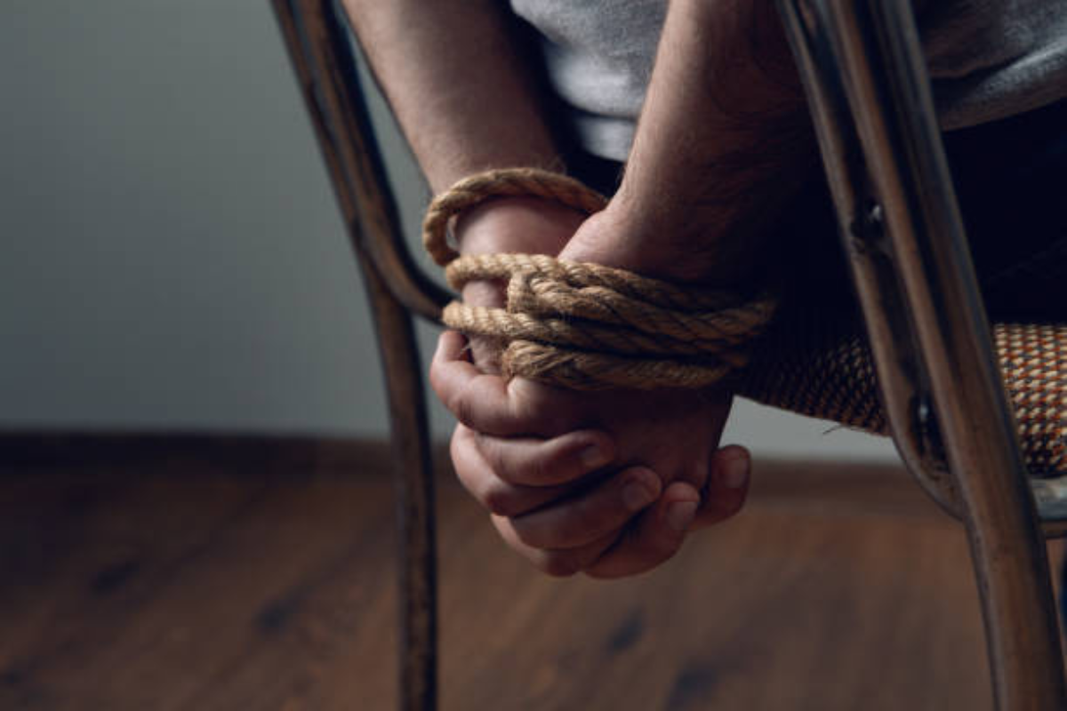 Detidos falsos polícias que sequestraram homem em Monção