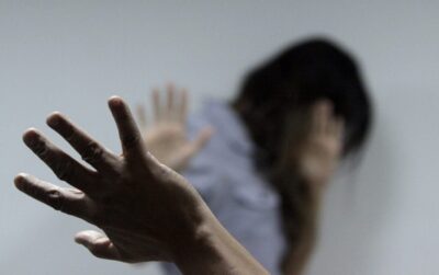 Homem de 59 anos detido por violência doméstica em Viana
