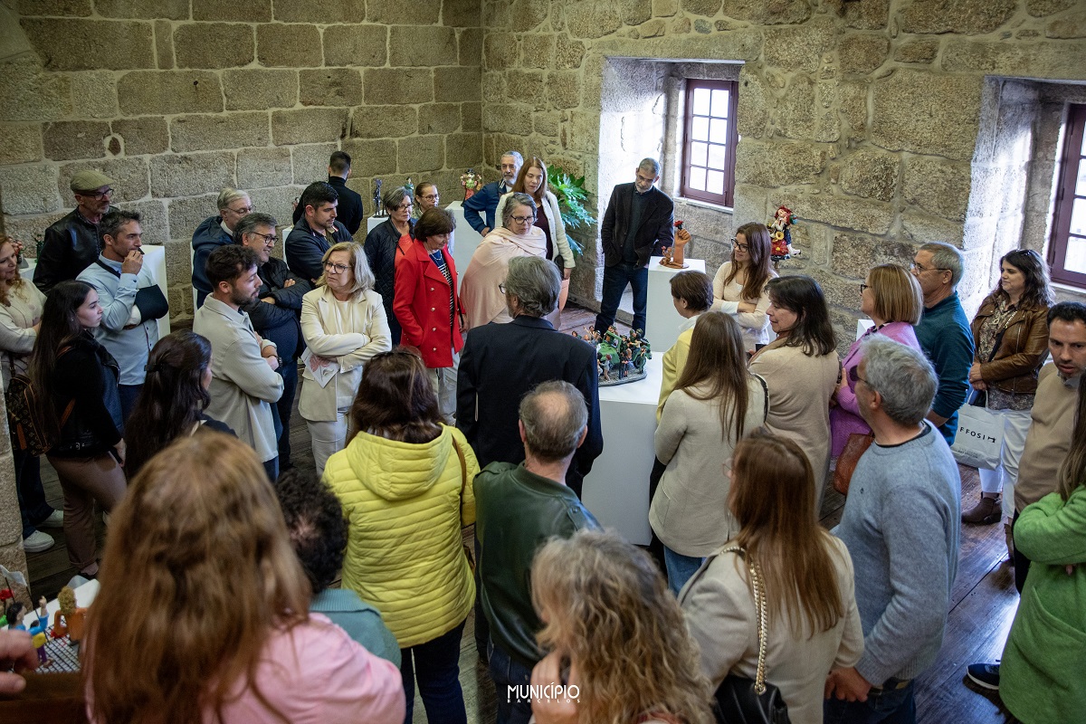 Barcelos inaugura exposições sobre Croché e 25 de Abril