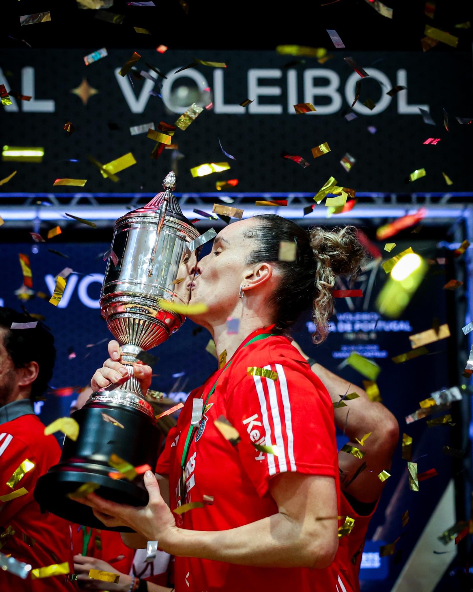 Benfica conquista Taça de Portugal de voleibol feminino 50 anos depois