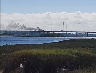 Carro incendeia-se na “ponte nova” de Viana do Castelo