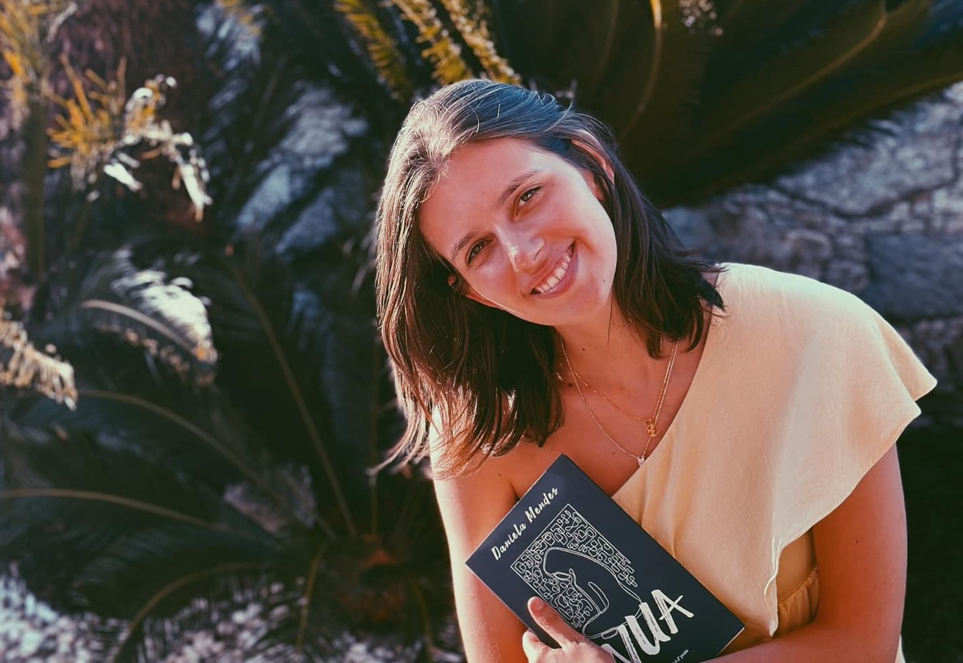 Esta sexta-feira! Antiga aluna de enfermagem do IPVC apresenta livro em Viana