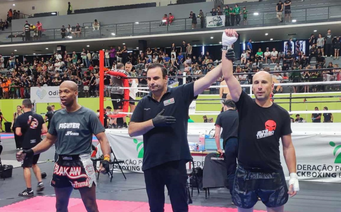 Vianense revalida título de campeão nacional de kickboxing -84 kg