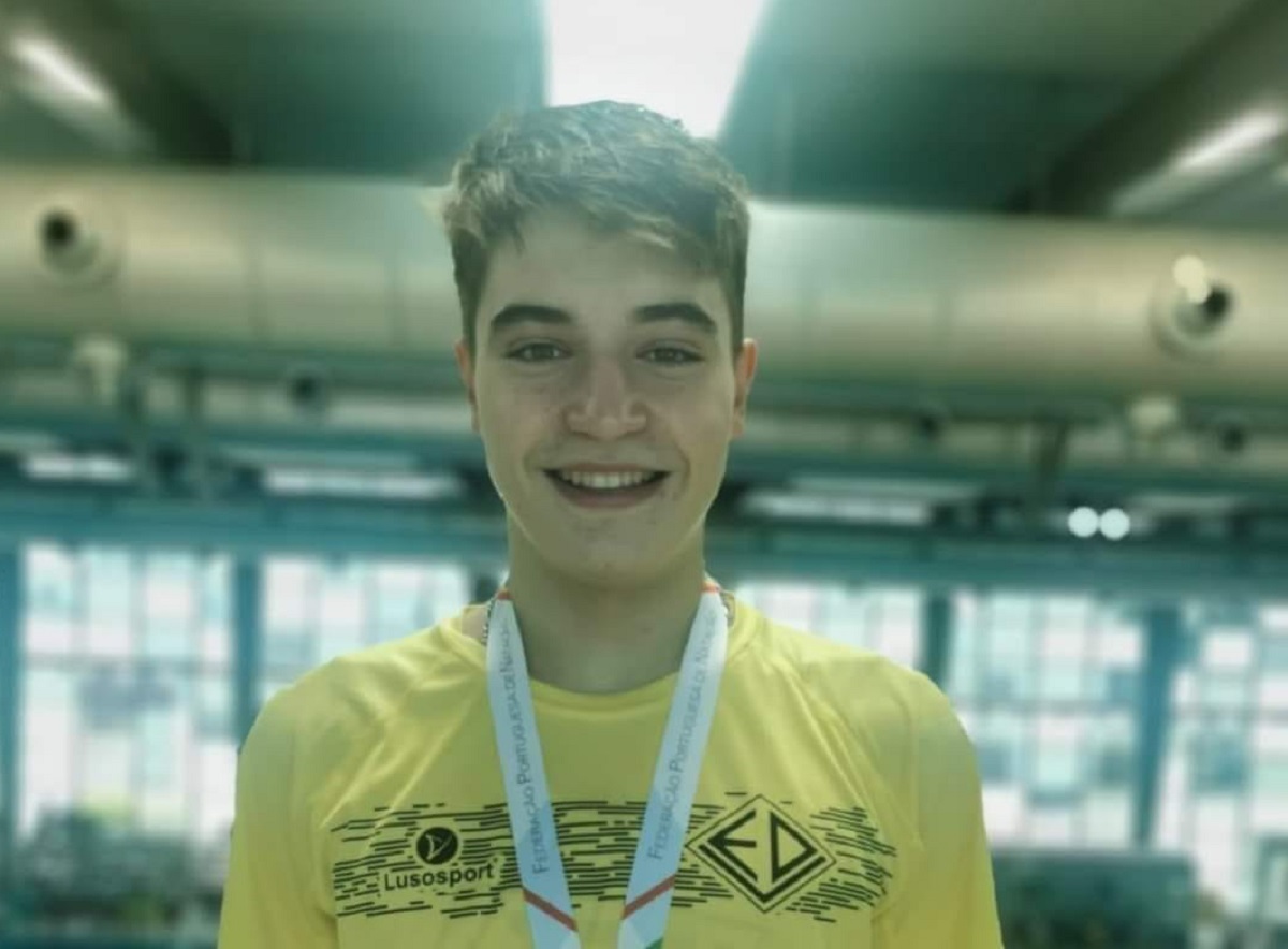 Filipe Laranjo sagra-se campeão nacional nos 400 metros livres