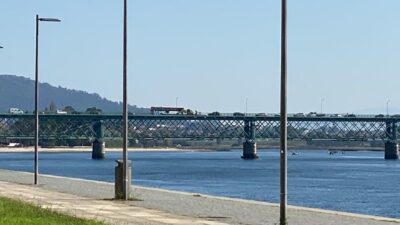 Acidente na Ponte Eiffel de Viana provoca dois feridos