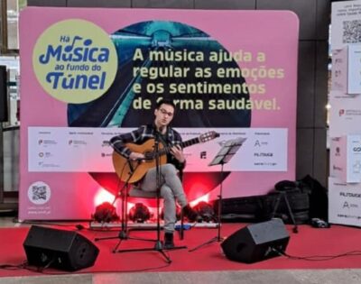 “Há música ao fundo do túnel” contou com atuação de músico vianense