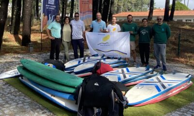 Surf Clube de Viana doa fatos e pranchas à APPACDM