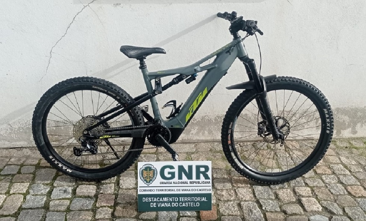 GNR recupera bicicleta de 6 mil euros e detém homem por furto