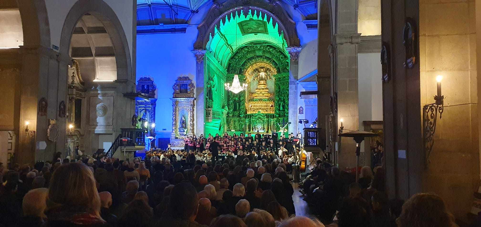 Cerca de 1.000 espetadores assistiram aos dois concertos de Natal em Viana