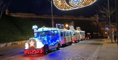 Já pode viajar gratuitamente no Comboio de Natal que liga Valença a Tui