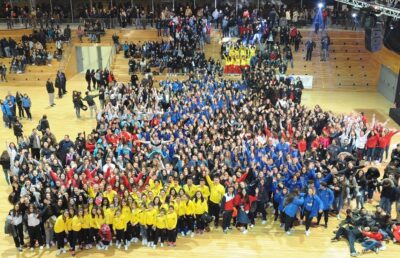 Voleibol junta centenas de jovens atletas em Viana do Castelo