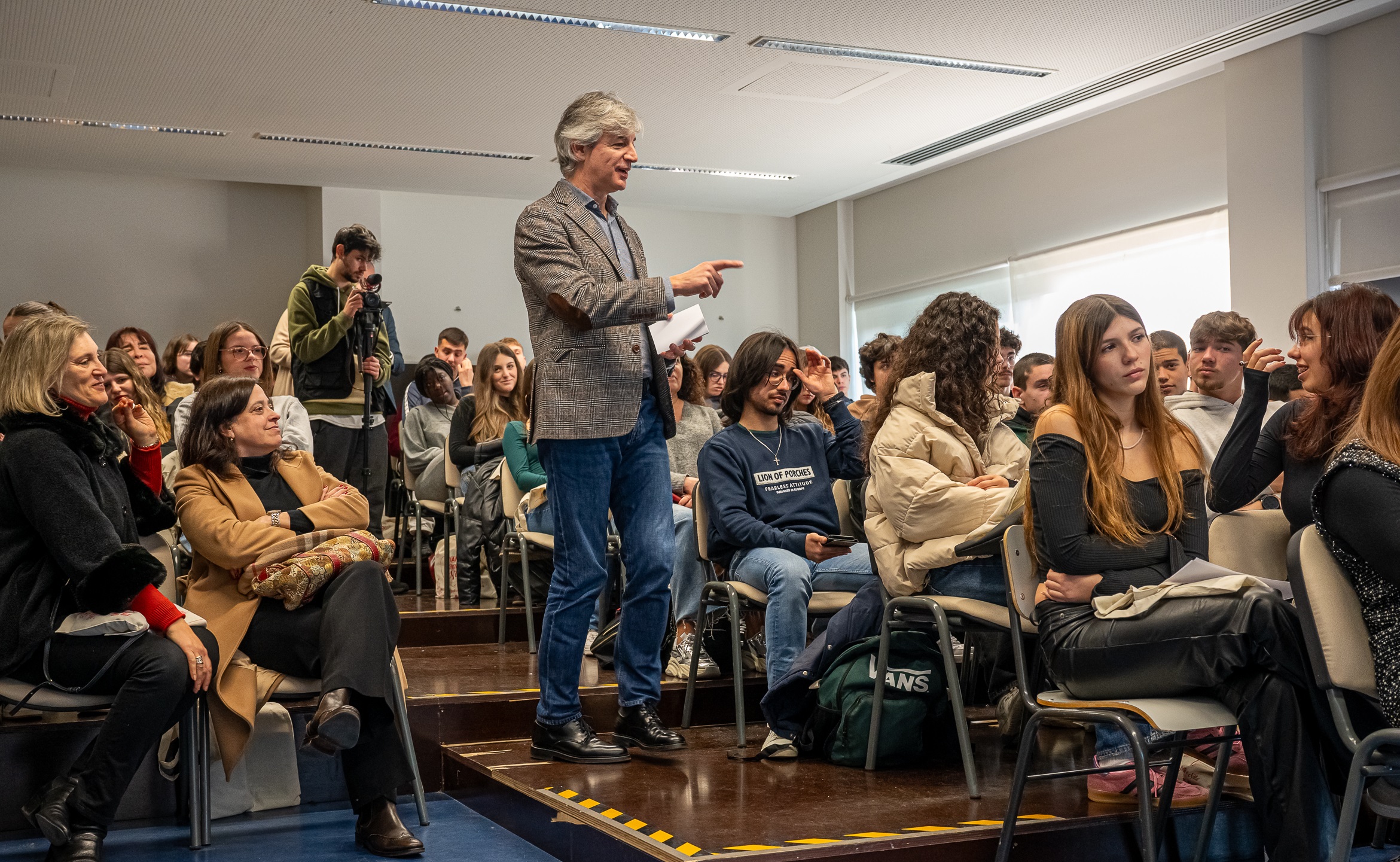 Meia centena de estudantes no “Viana é Tua” na Escola Secundária de Monserrate