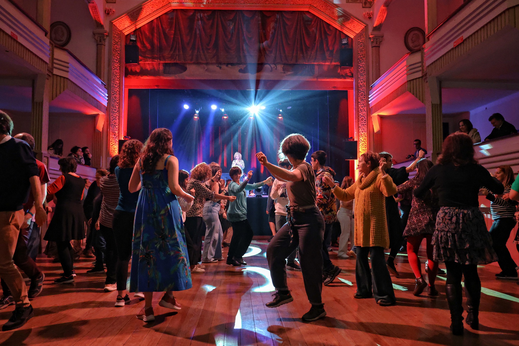 Casino Afifense acolhe mais duas oficinas da Festa da Dança