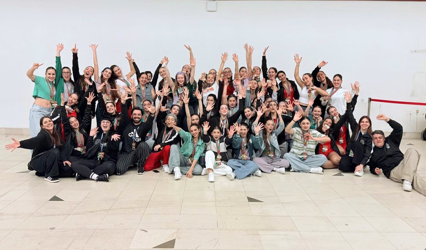 Open Dance School conquista 11 medalhas no campeonato nacional Dance World Cup