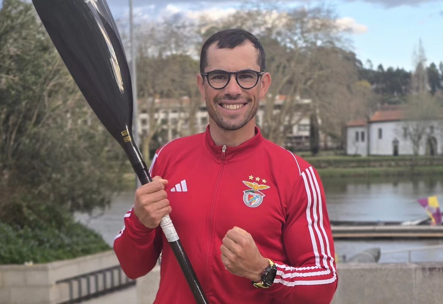 Fernando Pimenta bate recorde nacional em K1 2.000 metros