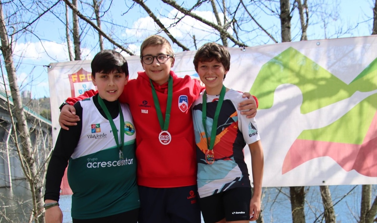 Jovem atleta da DKC de Viana conquista bronze no Campeonato Regional de Fundo