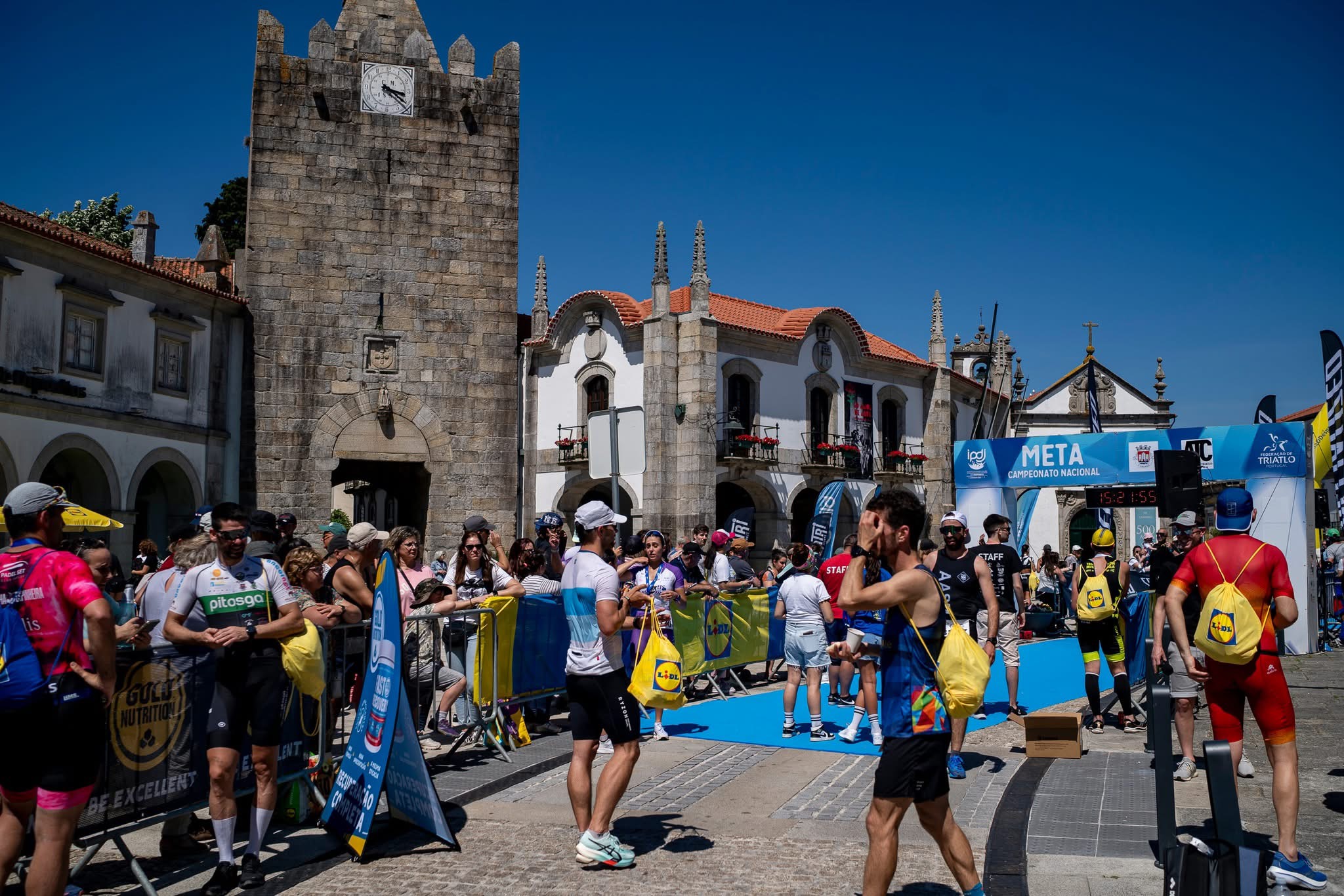 Cerca de 800 atletas participaram no Triatlo Longo de Caminha