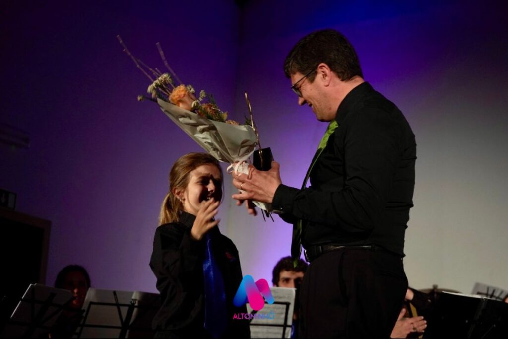 Em dia de aniversário, Escola de Música de Perre homenageia antigos alunos