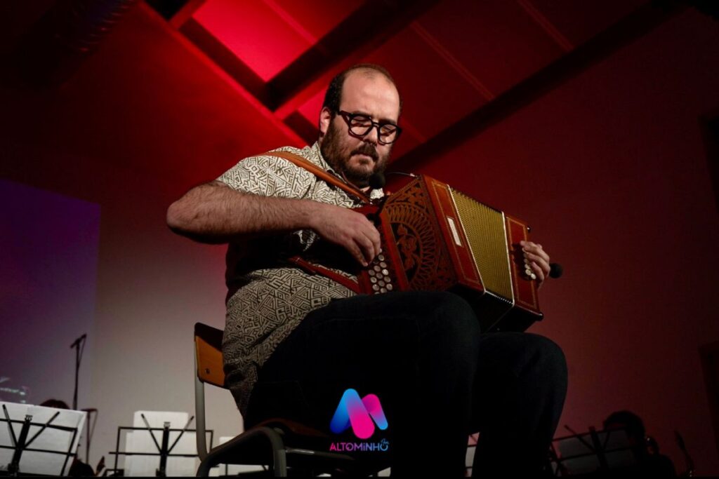 Em dia de aniversário, Escola de Música de Perre homenageia antigos alunos