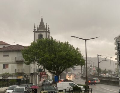 Dia de chuva intensa. Viana do Castelo sob aviso laranja