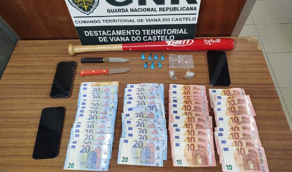 Viana: Jovem detido por conduzir sem carta, tráfico de droga e posse de arma proibida