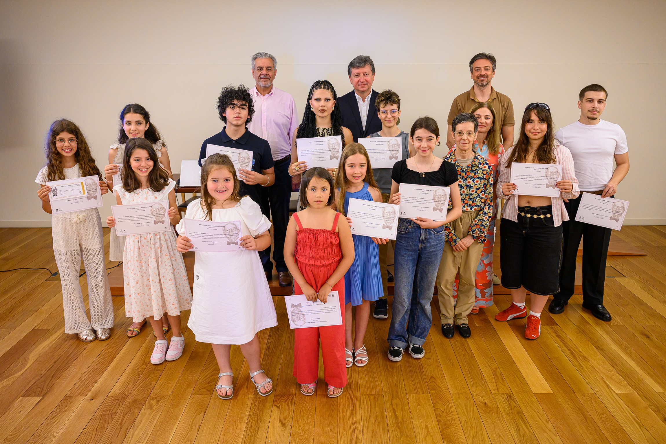 Vencedores receberam prémios 15ª edição do Prémio Escolar António Manuel Couto Viana