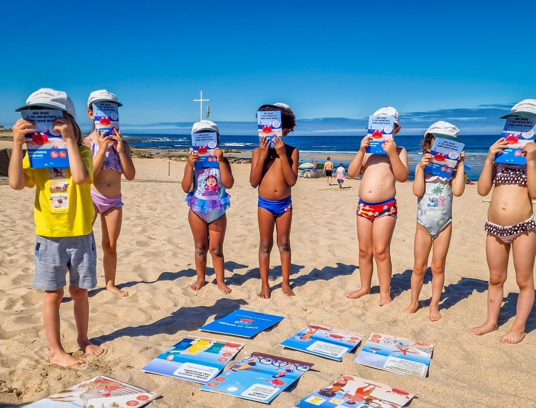 Praias de Caminha recebem atividade “Não sujar é tão importante como saber nadar!”
