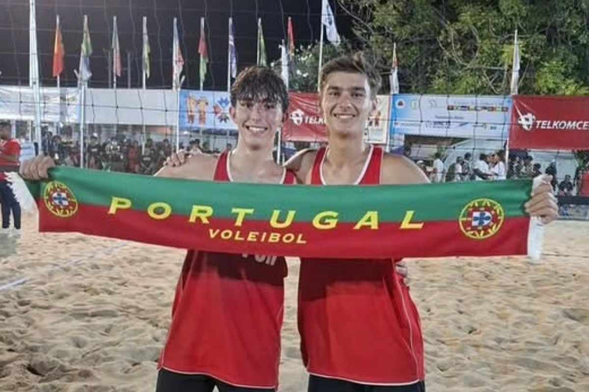 Vianense conquista ouro no voleibol de praia